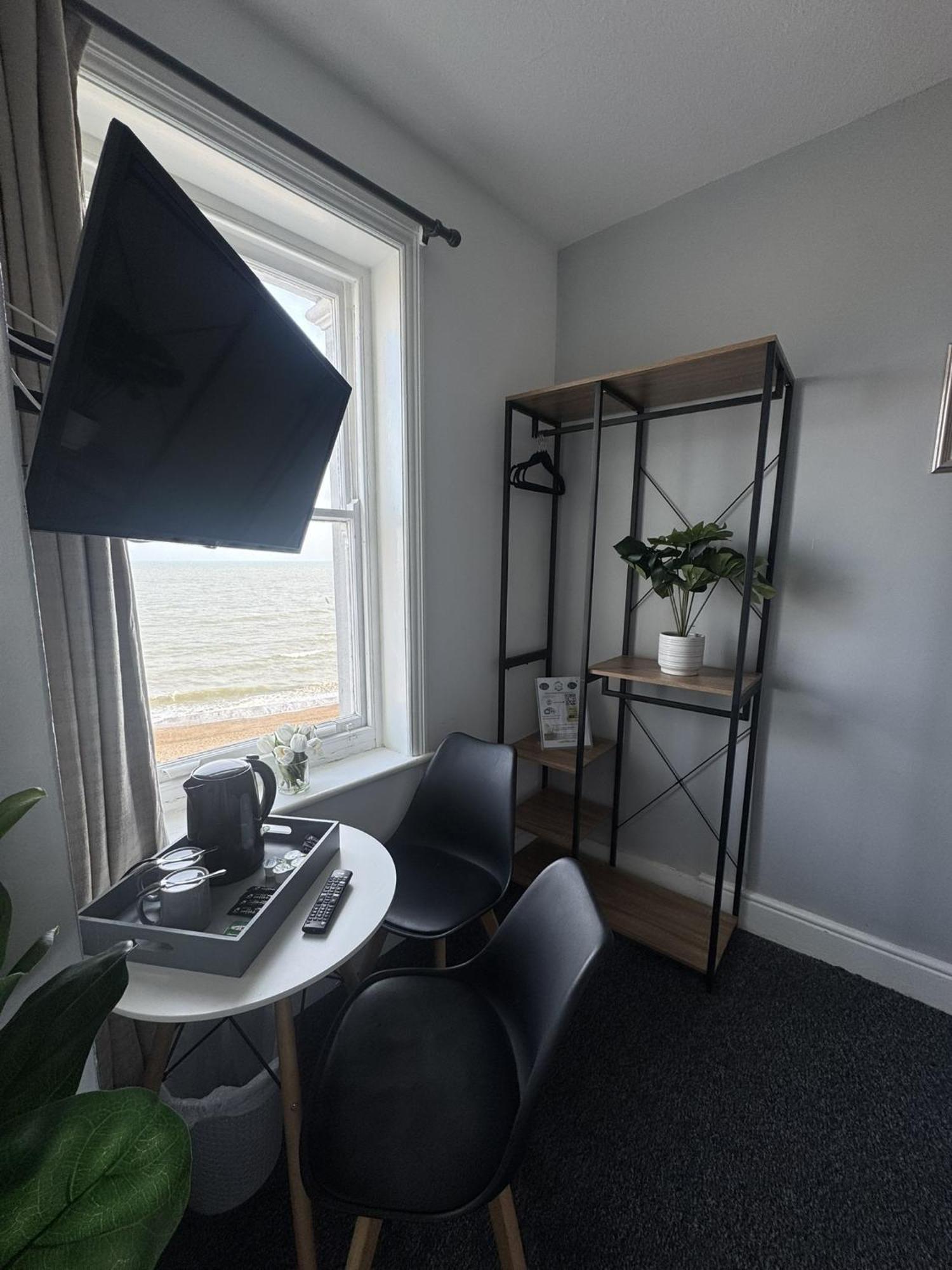 Marine Parade Hotel イーストボーン エクステリア 写真